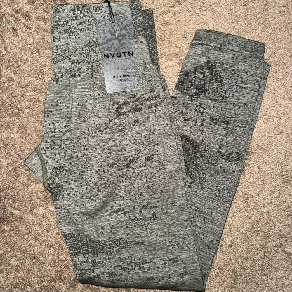 Nvgtn digital seamless leggings